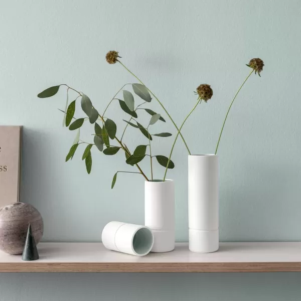 Villeroy &amp; Boch 10-4275-4201 Like Home Mineral Leaf Flowerpot, Beautifully Shaped Premium Porcelain Planter for Your Personal Oasis, Green, White