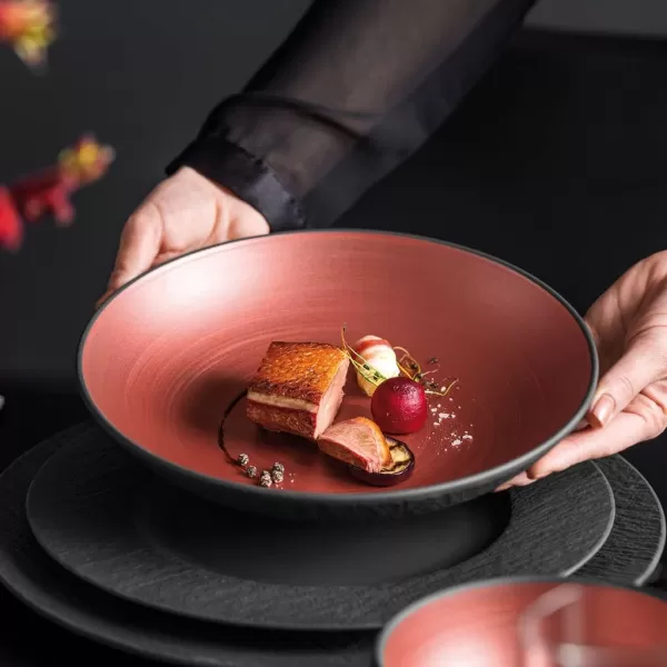 Villeroy &amp; Boch Manufacture Glow Coupe Deep Plate , 9.5 oz, Premium Porcelain, Copper