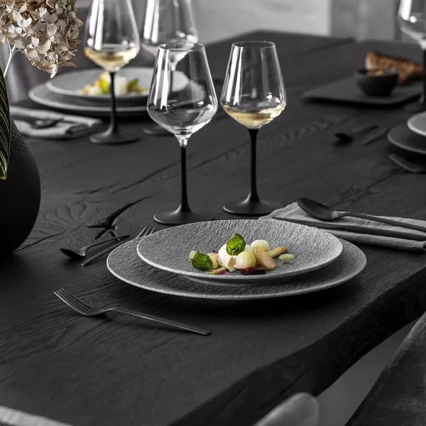 Villeroy &amp; Boch Manufacture Rock Pasta Plate, Premium Porcelain, Made in Germany, Matte Black, 11.5 in, Premium Porcelain