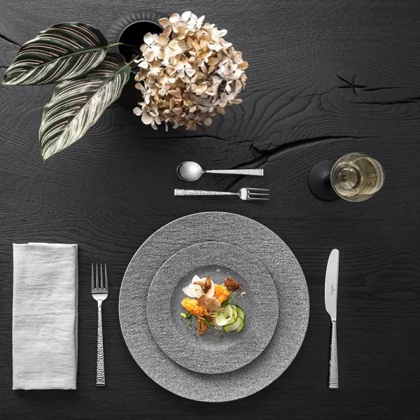 Villeroy &amp; Boch Manufacture Rock Pasta Plate, Premium Porcelain, Made in Germany, Matte Black, 11.5 in, Premium Porcelain