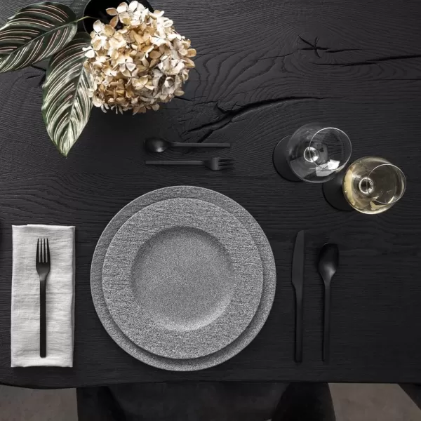Villeroy &amp; Boch Manufacture Rock Pasta Plate, Premium Porcelain, Made in Germany, Matte Black, 11.5 in, Premium Porcelain