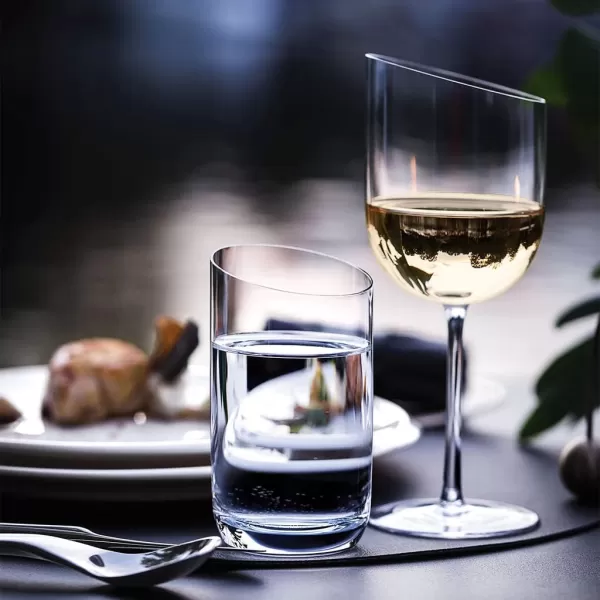 Villeroy &amp; Boch New Moon Set, 4 Pieces, Elegant, Modern Red Wine Day Use, Crystal Glass, Transparent, Dishwasher Safe