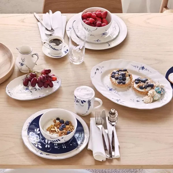 Villeroy &amp; Boch Old Luxembourg Brindille Rice Bowl, 25 oz, White/Blue