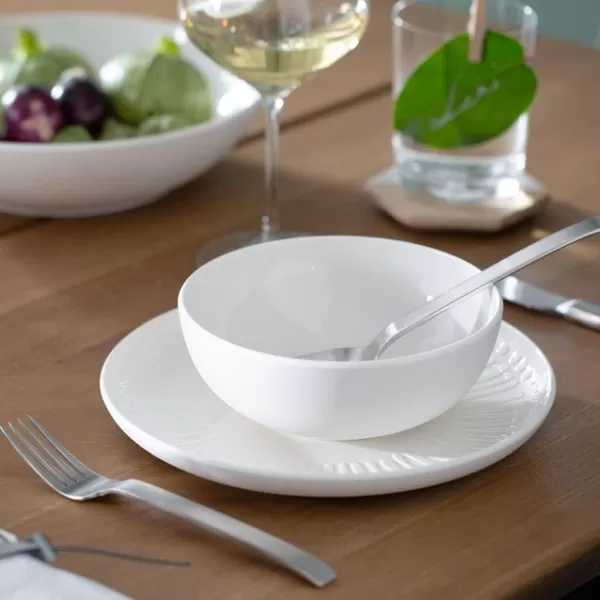 Villeroy &amp; Boch it's my match powder Serving Bowl : Blossom, 10.25 in, Premium Porcelain, White/Pink