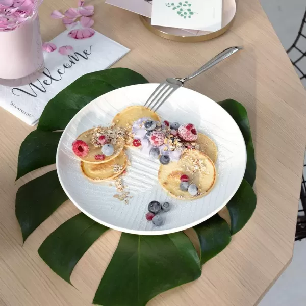 Villeroy &amp; Boch it's my match powder Serving Bowl : Blossom, 10.25 in, Premium Porcelain, White/Pink