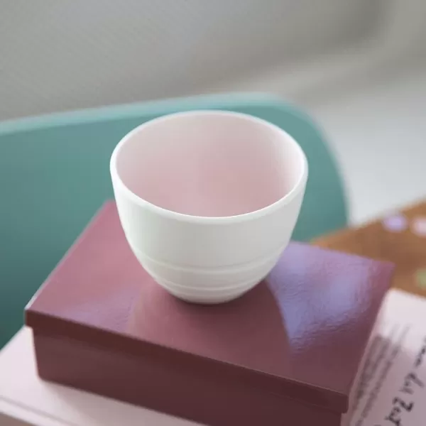 Villeroy &amp; Boch it's my match powder Serving Bowl : Blossom, 10.25 in, Premium Porcelain, White/Pink