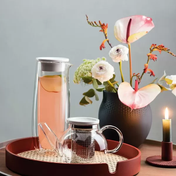 Villeroy &amp; Boch Artesano Hot Beverages Teapot with Strainer : Medium, 33.75 oz, Crystal Glass, Clear