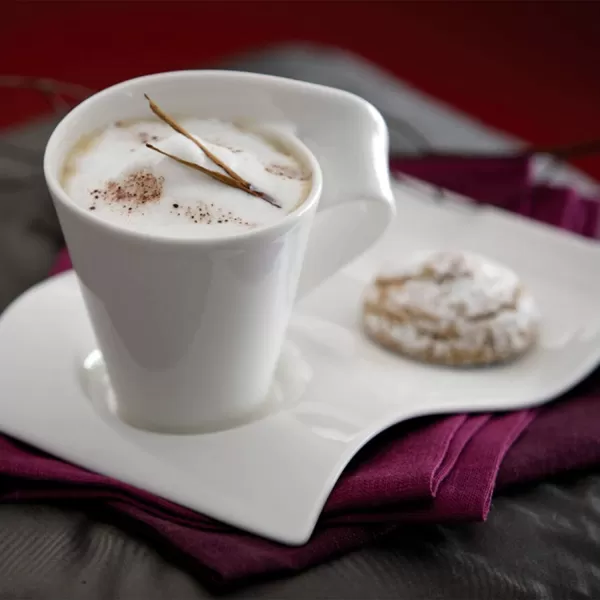 Villeroy &amp; Boch NewWave Cafe Saucer Plate, 6.5 x 5 x1 in, Premium Porcelain, White)