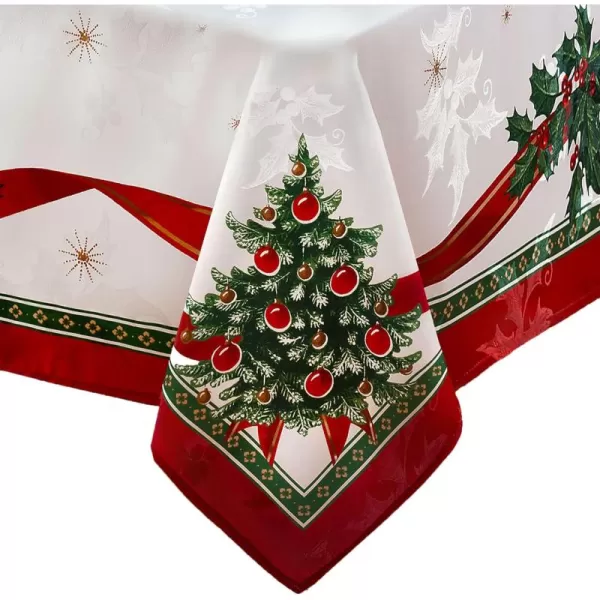 Elrene Home Fashions Villeroy &amp; Boch Toy's Delight Reversible Christmas Fabric Placemats, 13 Inches x 19 Inches, Set of 4)