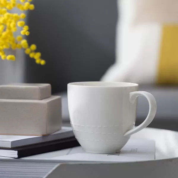 Villeroy &amp; Boch it's my moment Mug Open : Almond, 17 oz, Premium Porcelain, Brown