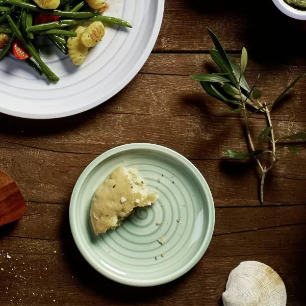 Artesano Nature Beige Buffet/Pizza Plate by Villeroy &amp; Boch - Premium Porcelain - Made in Germany - Dishwasher and Microwave Safe - 12.5 Inches