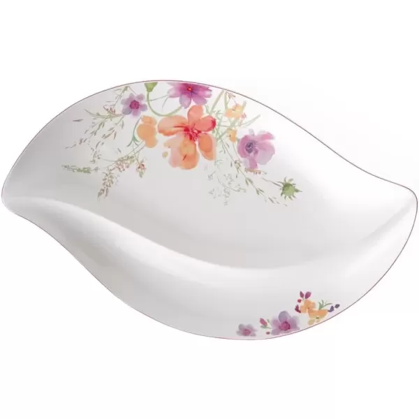 imageVilleroy ampamp Boch Mariefleur Basic Coffee Beautiful Premium Porcelain Saucer with Playful Flower Decoration Dishwasher Safe 16 cmFloral