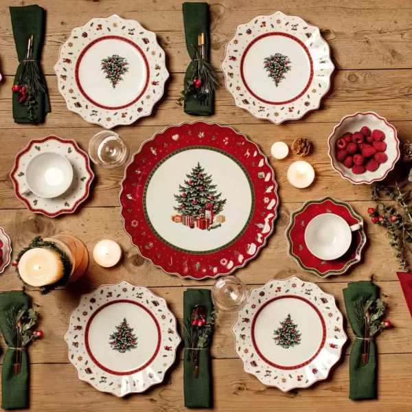 imageToys Delight Serving Platter by Villeroy ampamp Boch  Perfect for Christmas Cookies and Holiday Treats Premium Porcelain  Dishwasher Safe  175 InchesToys Delight Cake Plate
