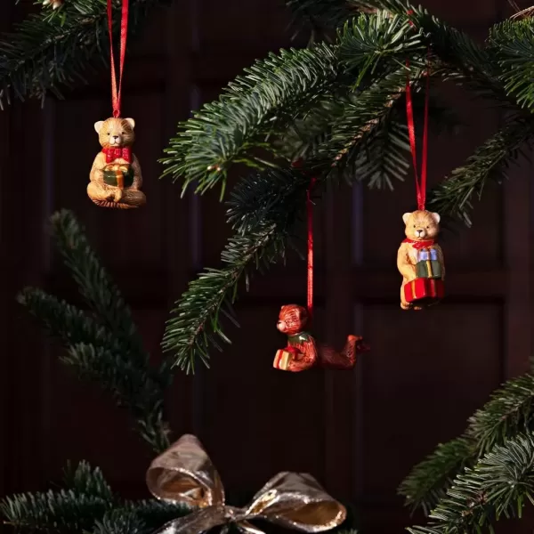 imageVilleroy ampamp Boch  Nostalgic Ornaments Ornament Set Presents 3 pcs Boots Sleigh and Present Sack in HardPaste Porcelain as Tree Decorations MulticolouredTeddy bear