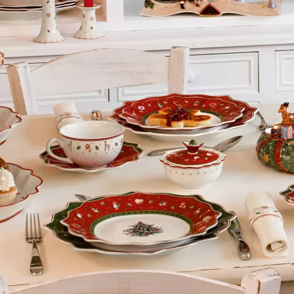 imageVilleroy ampamp Boch Delight Square Salad PlateGreen