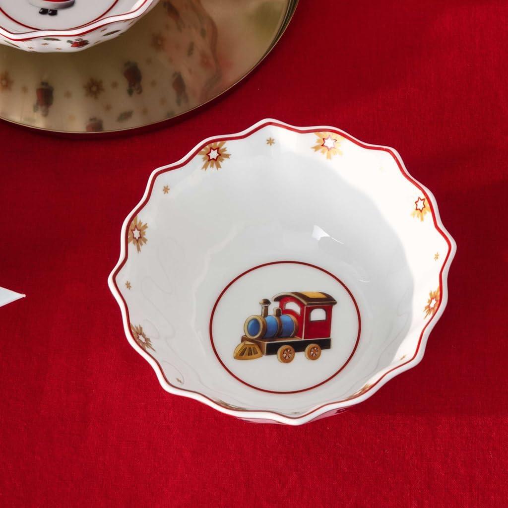 imageVilleroy ampamp Boch Toys Delight Christmas Collection Breakfast Set for 2 Locomotive Premium Porcelain 6piece Set Plates Bowls Mugs
