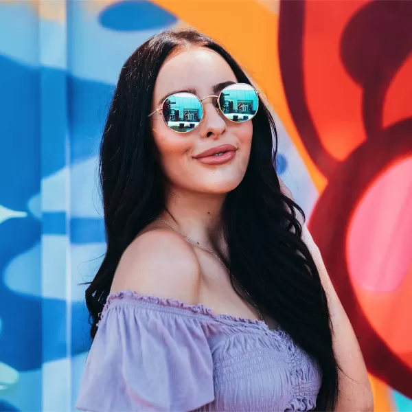 WearMe Pro  Reflective Lens Round Trendy SunglassesGold Frame  Blue Mirrored Lens