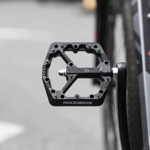 imageROCKBROS Mountain Bike Pedals Flat MTB Pedals Nylon Fiber Bicycle Platform Pedals for Road Mountain BMX MTB Bikesblack