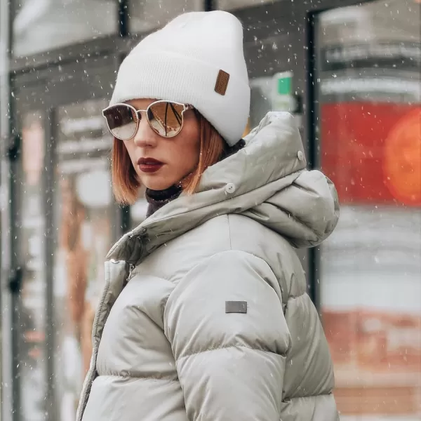 Womens Winter Warm Satin Lined Knit Beanie Hat Slouchy Skull Caps Silk Lining Ski Hats for Women MenWhite