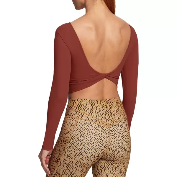Aoxjox Long Sleeve Crop Tops for Women Emma Twist Back Workout Crop T Shirt TopCherry Mahogany