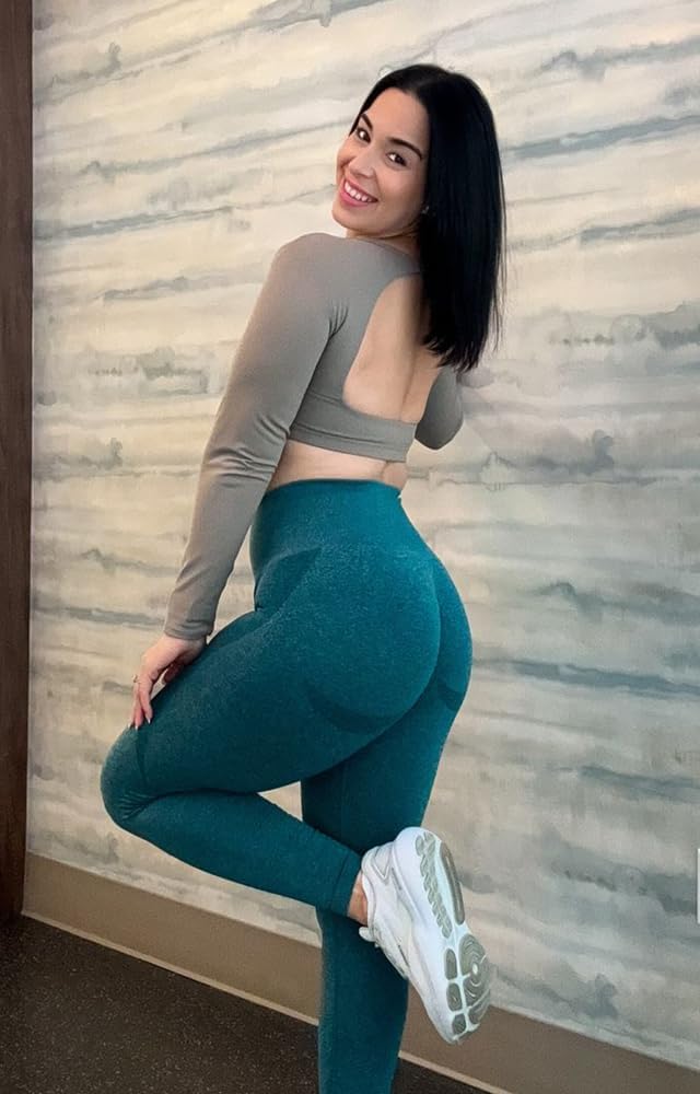 Aoxjox Long Sleeve Crop Tops for Women Clarissa Backless Workout Crop T Shirt TopGrey
