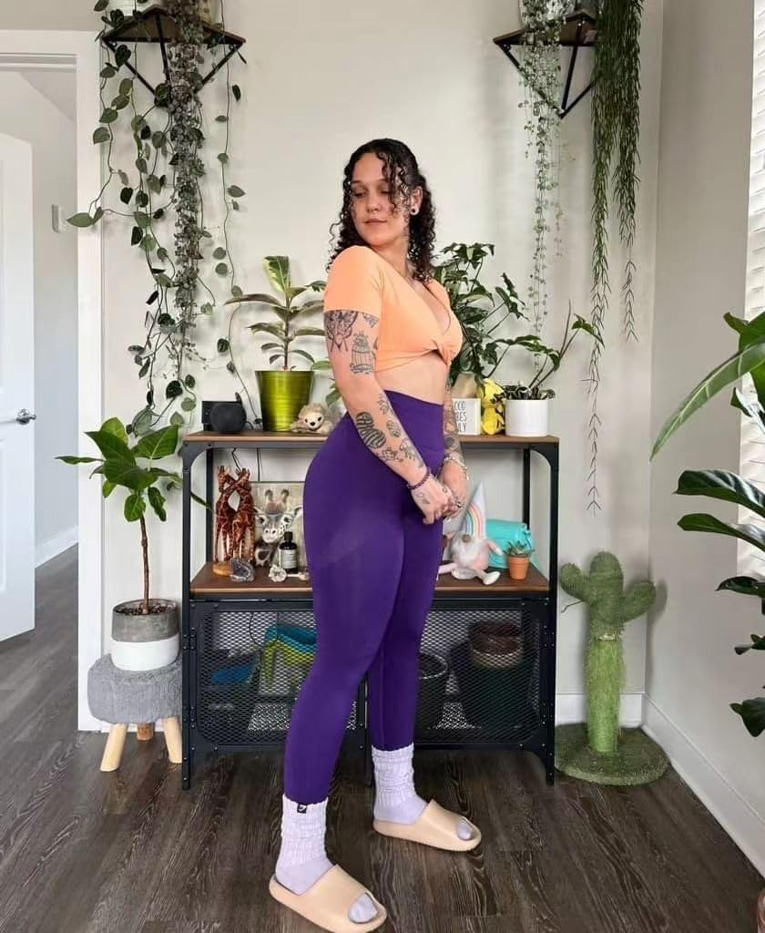 Aoxjox Womens Scrunch Butt Lifting Seamless Leggings Booty High Waisted Workout Yoga PantsAcai Purple