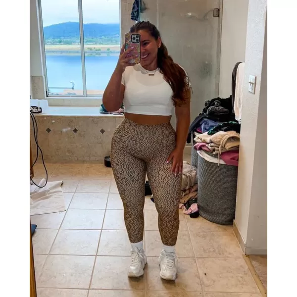 Aoxjox Short Sleeve Crop Tops for Women Classic Longline Workout Crop T Shirt TopWhite