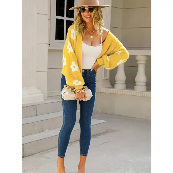 ECOWISH Women Floral Cropped Cardigan Fall Long Sleeve Open Front Fuzzy Daisy Print Knit Sweaters Casual Y2k OuterwearYellow