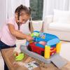 imageMelissa ampamp Doug Spray ampamp Shine Car Wash ColorChanging Water Toy Play Set Boys and Girls 3