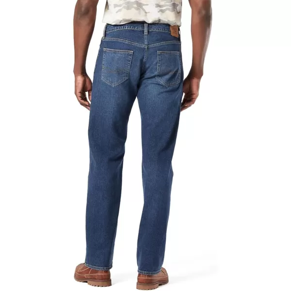 imageSignature by Levi Strauss ampamp Co Gold Mens Relaxed Fit Flex JeansStream Flx