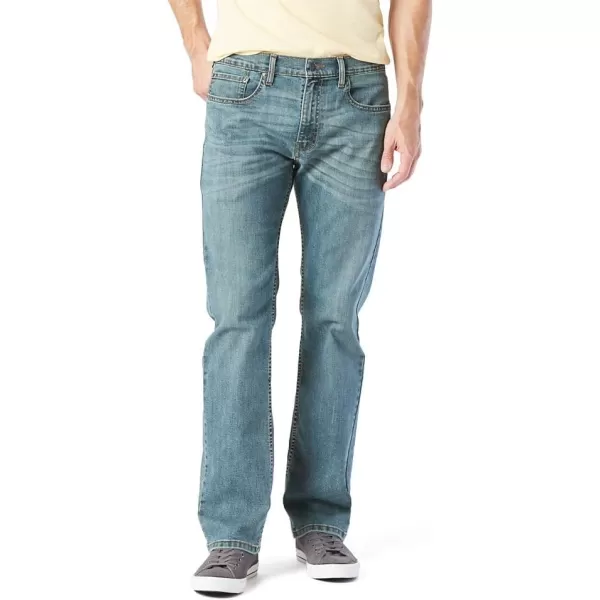 imageSignature by Levi Strauss ampamp Co Gold Mens Relaxed Fit Flex JeansTitan