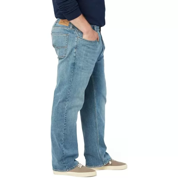 imageSignature by Levi Strauss ampamp Co Gold Mens Relaxed Fit Flex JeansTitan