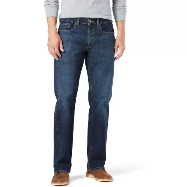 imageSignature by Levi Strauss ampamp Co Gold Mens Relaxed Fit Flex JeansVortex Flx