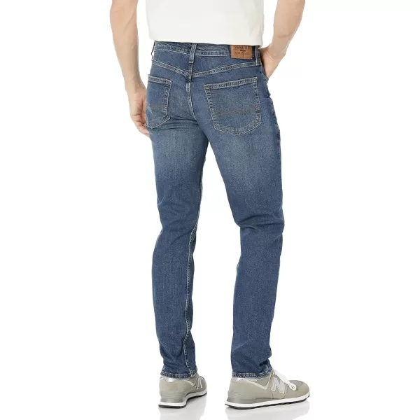 imageSignature by Levi Strauss ampamp Co Gold Mens Slim Fit JeansUncharted