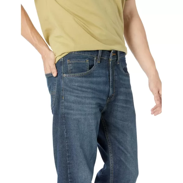 imageSignature by Levi Strauss ampamp Co Mens Fit Flex JeansCrusade Flx