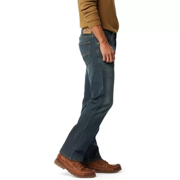 imageSignature by Levi Strauss ampamp Co Mens Straight Fit JeansBigfootwaterless