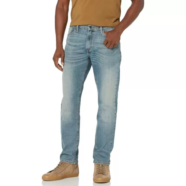 imageSignature by Levi Strauss ampamp Co Gold Mens Athletic Fit JeansCline