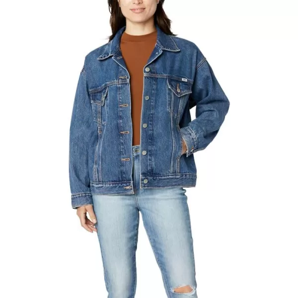 imageSignature by Levi Strauss ampamp Co Gold Womens Loose Trucker Jacket Standard and PlusNew Whispering Pines