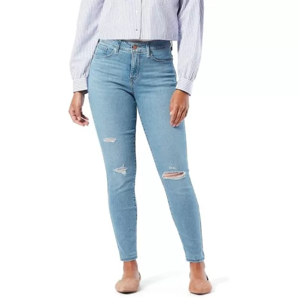 imageSignature by Levi Strauss ampamp Co Gold Womens Totally Shaping Skinny Jeans Standard and PlusFrosty Lakes