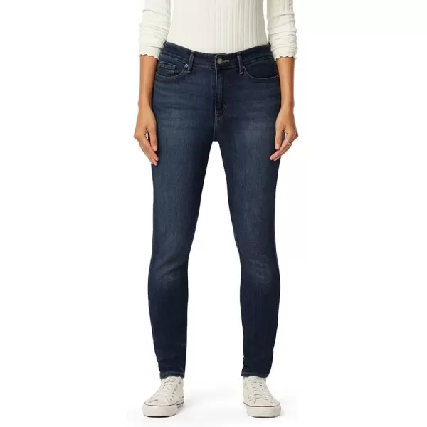 imageLevi Strauss Signature Gold Womens Totally Shaping Pullon Skinny Jeans Available in Plus SizeImmaculate