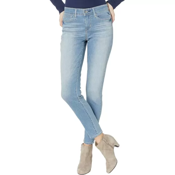 imageLevi Strauss Signature Gold Womens Totally Shaping Pullon Skinny Jeans Available in Plus SizeRachel