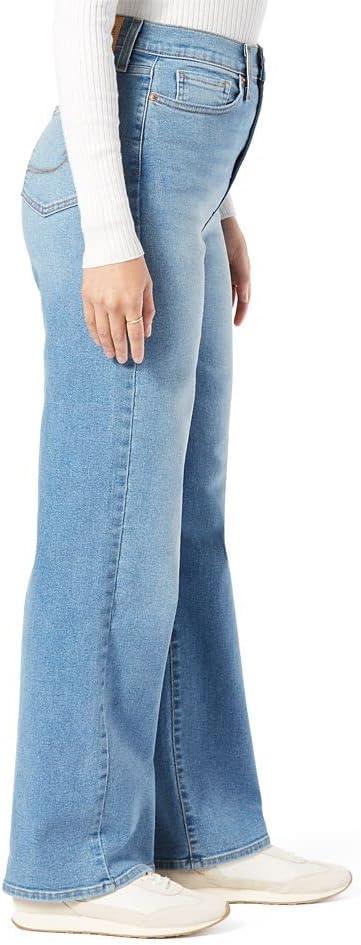 imageLevi Strauss Signature Womens Heritage HighRise Loose Straight Jeans Stretch Denim Also Available in Plus SizeRocky River