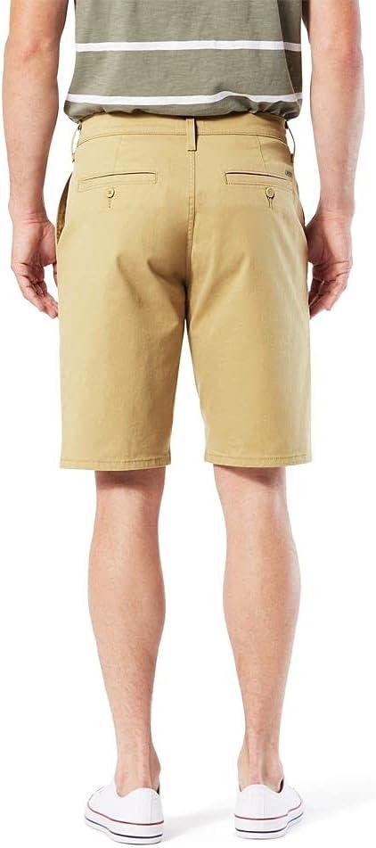 imageSignature by Levi Strauss ampamp Co Gold Mens Casual Chino 105quot ShortsBritish Khaki
