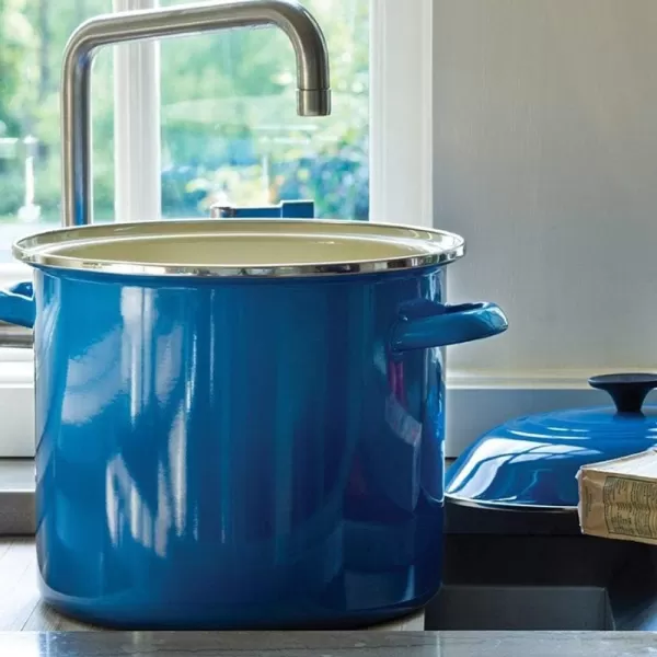 imageLe Creuset Enamel On Steel Stockpot 8 qt OysterMarseille