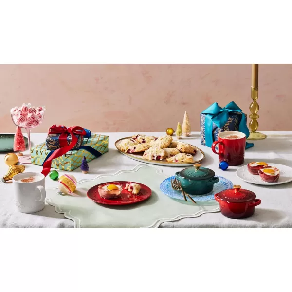 imageLe Creuset Stoneware Holly Collection Dessert Plate 7quot WhiteArtichaut