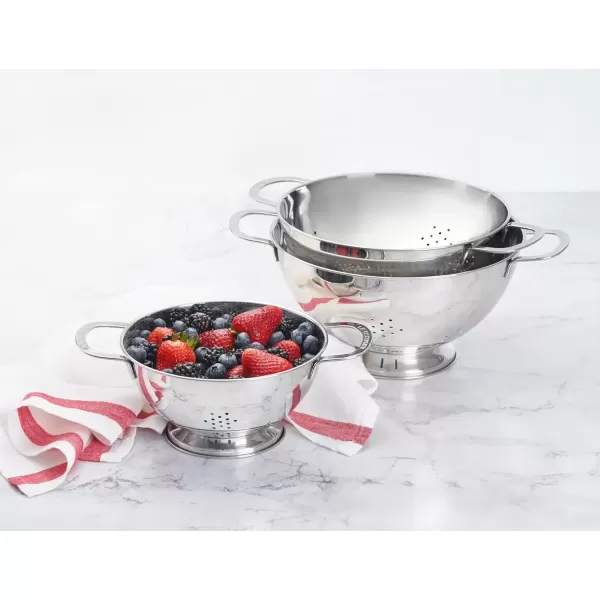 imageLe Creuset Set of 3 Nested Mixing Bowls wNonslip Silicone Base ampamp Plastic Air Tight Lids Large Stainless SteelColanders