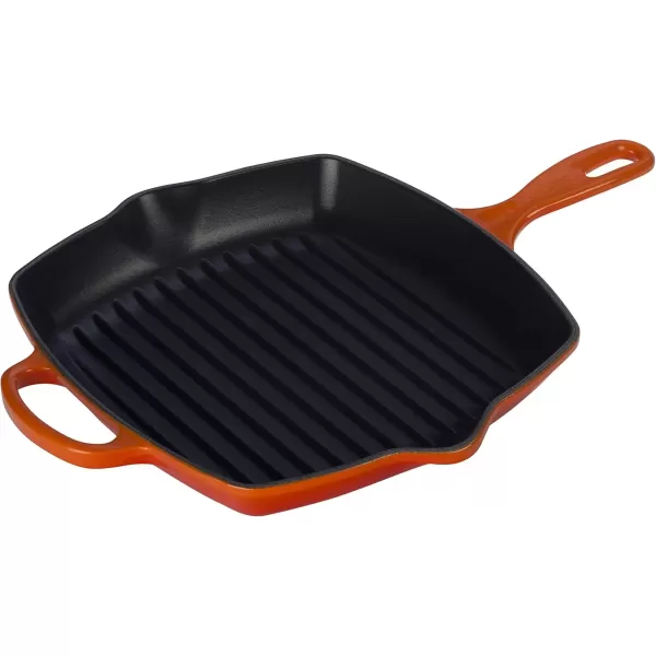 imageLe Creuset Signature Enameled CastIron Cookware Set 10Piece WhiteFlame