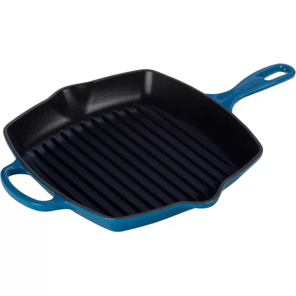imageLe Creuset Signature Enameled CastIron Cookware Set 10Piece WhiteMarseille