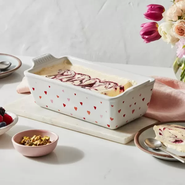 imageLe Creuset LAmour Collection Stoneware Loaf Pan 9quot x 5quot White With Heart Applique