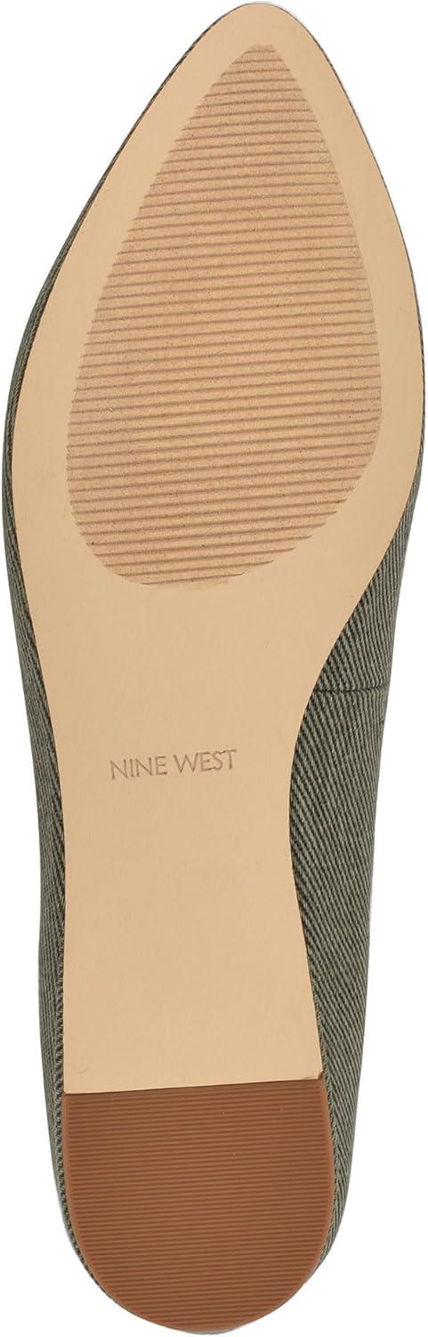 imageNINE WEST Womens FlatsDark Olive 301